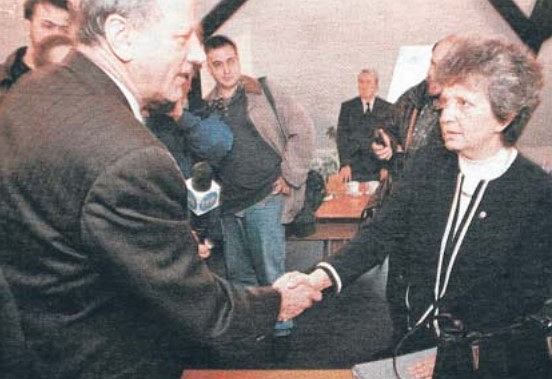 Jan Rulewski i Alicja Grześkowiak podczas spotkania w Przysieku w 1998 roku